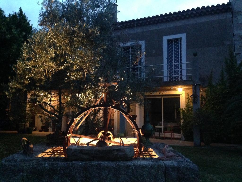 Les Jardins Du Rebaut Bed and Breakfast Béziers Eksteriør billede