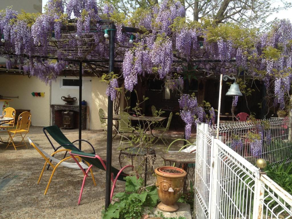 Les Jardins Du Rebaut Bed and Breakfast Béziers Eksteriør billede